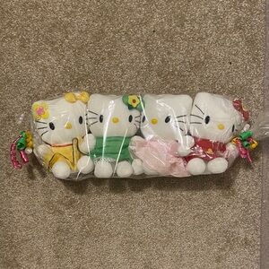 Hello Kitty Plush Set
